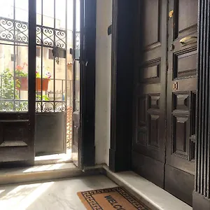 Vera Catania